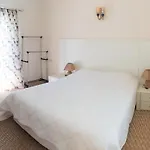Sofia 4*