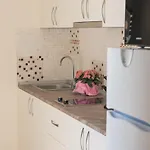 Sofia 4* كمر