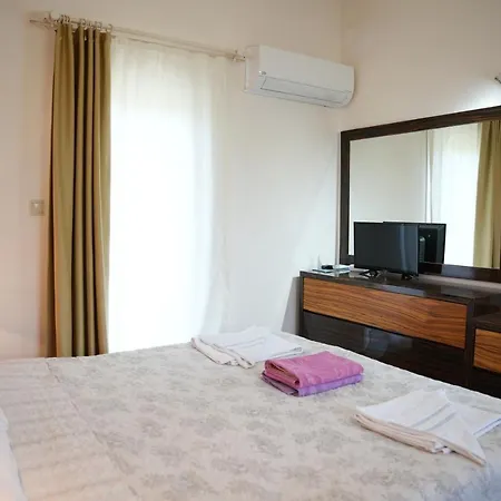 شقة فندقية Sofia 4*