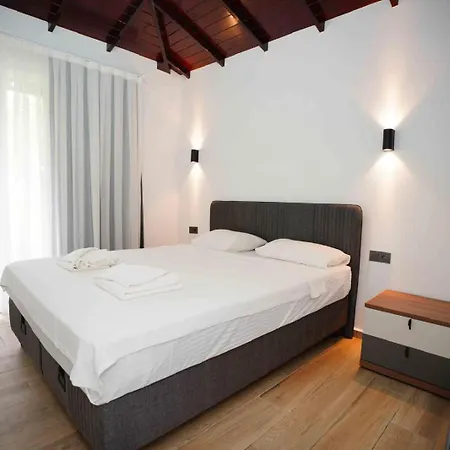 Sofia 4*