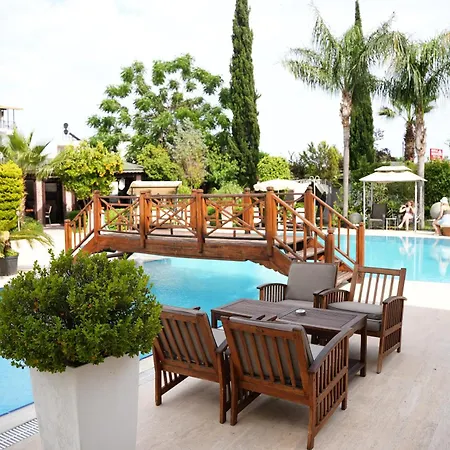 Sofia Aparthotel 4*