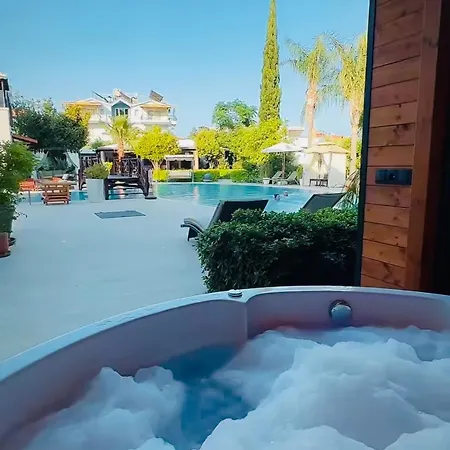 Sofia Aparthotel 4*