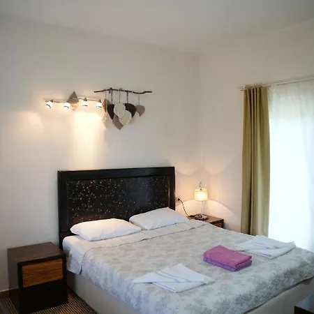 Sofia 公寓式酒店 4*