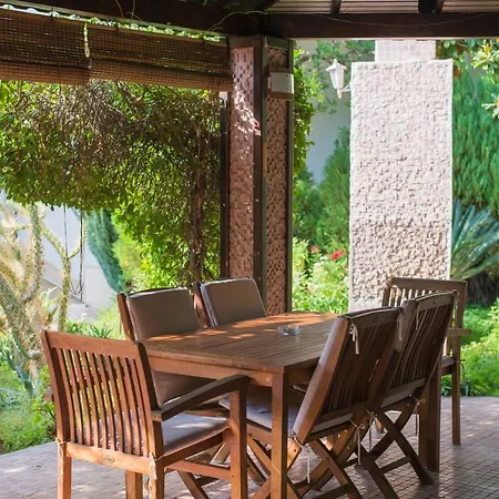 Sofia アパートホテル ケメル